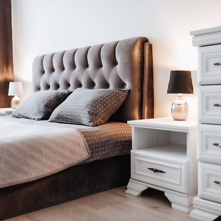 Luxury Apartments In City Center, Siauliai Экстерьер фото